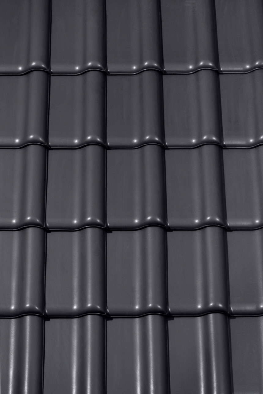 Slate grey engobe – laying